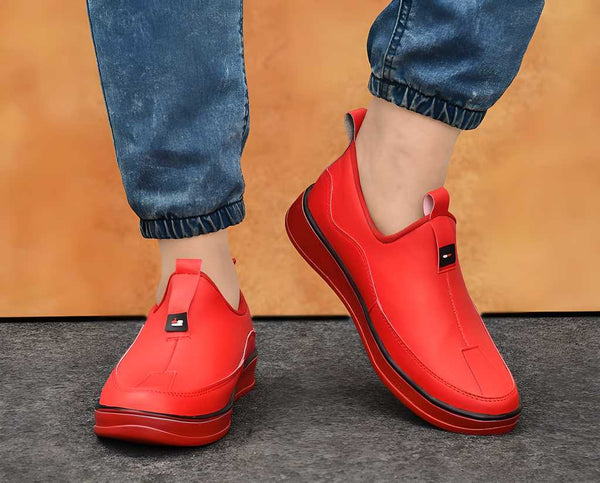 Trendy Mens Daily Wear Casual Shoes